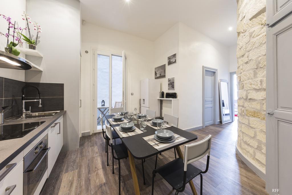 Du Guesclin Comédie  Montpellier Habitación foto