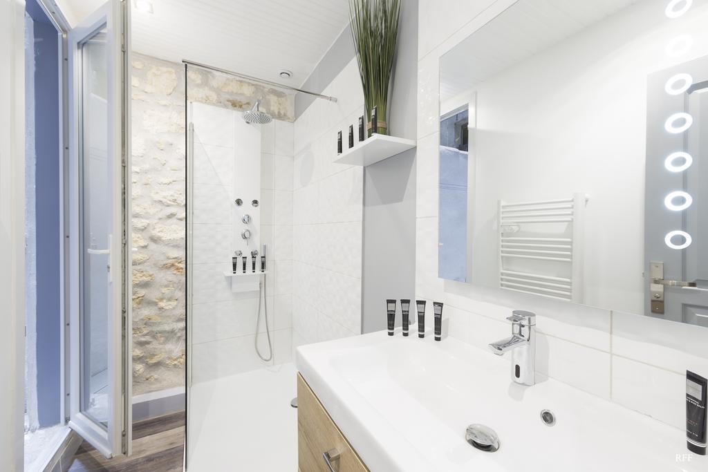 Du Guesclin Comédie  Montpellier Habitación foto